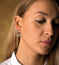 Chiave di basso, earrings clef note-shaped