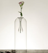 Shaped glass flower vase Tears