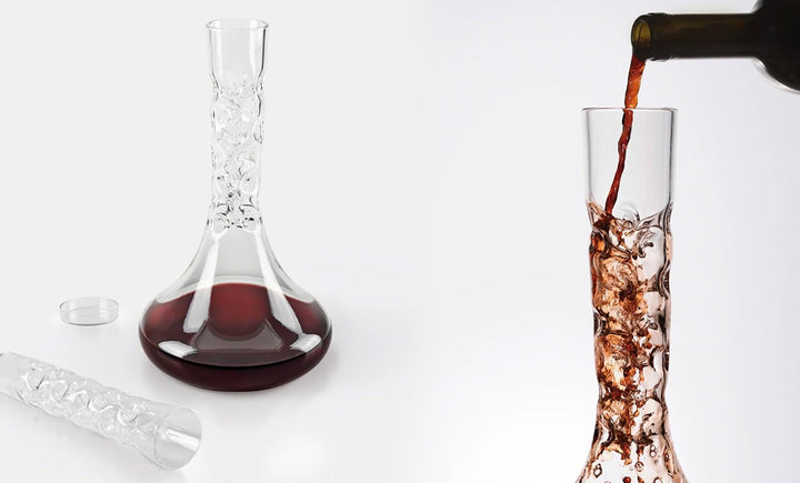 Scopri Vinicio: Il Decanter in Vetro Borosilicato 3.3 di Blueside Emotional Design