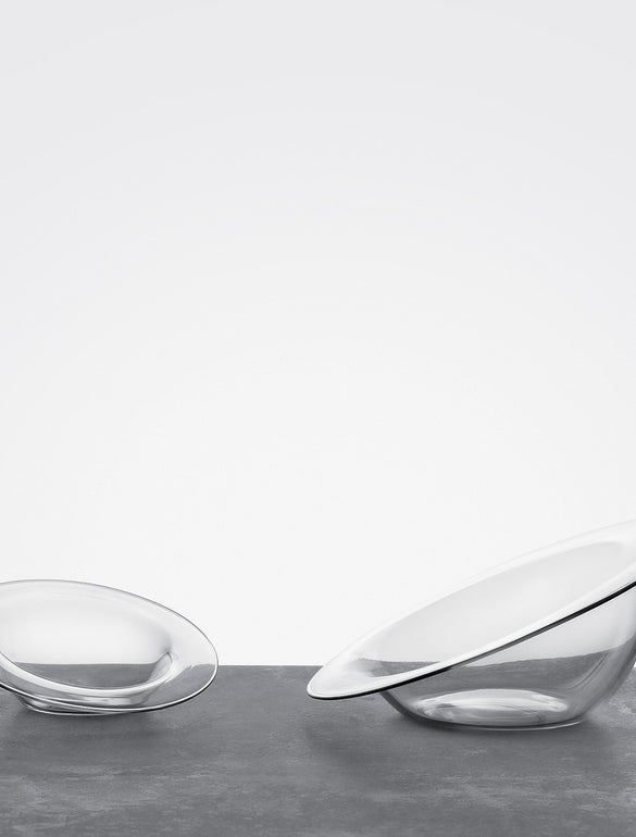 Chapeau, piatto inclinato in vetro borosilicato soffiato a bocca