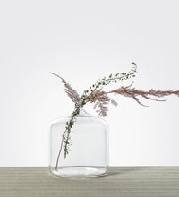 Gaz, rounded vase for small flowers