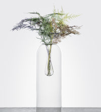 Shaped glass flower vase Tears