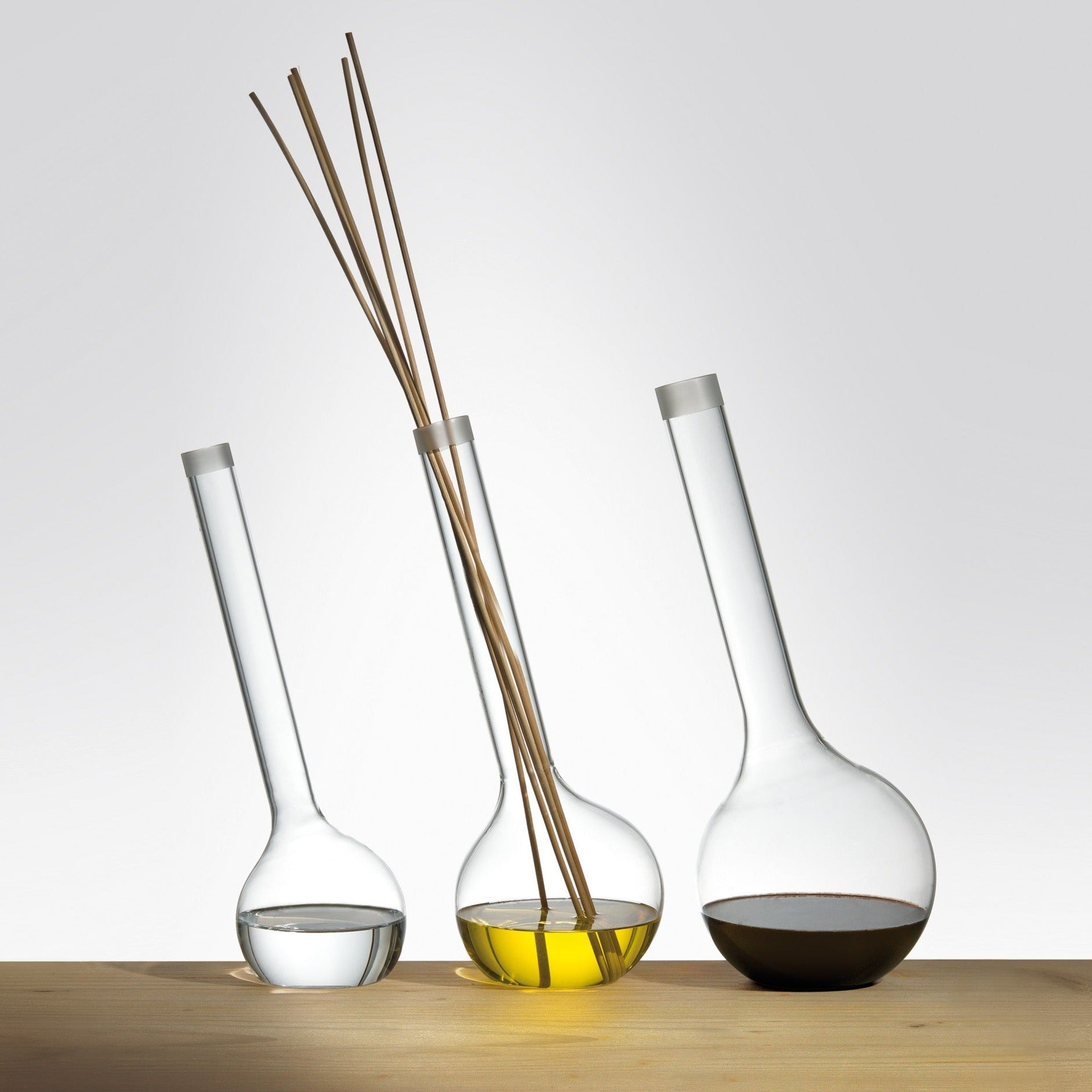 Lampara, lampada a olio in vetro – Blueside Design Shop