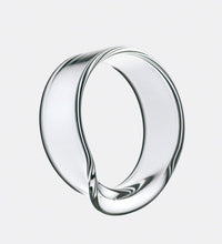 Bangle, rigid band bracelet