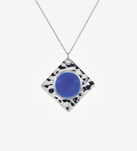 Olimpia, pendant in glass and silver, rhombus-shaped