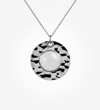 Olimpia, pendant in silver and glass, round-shaped