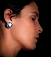 Olimpia, earrings in glass and silver, round shaped